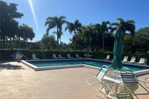 Снять в аренду кондоминиум в Уэстон, Флорида 2 спальни, 87.89м2, № 2004493 - фото 24