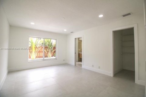 House in Cooper City, Florida 3 bedrooms, 158.03 sq.m. № 1820029 - photo 6