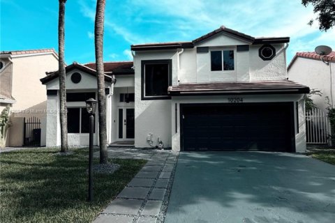 House in Cooper City, Florida 3 bedrooms, 158.03 sq.m. № 1820029 - photo 1