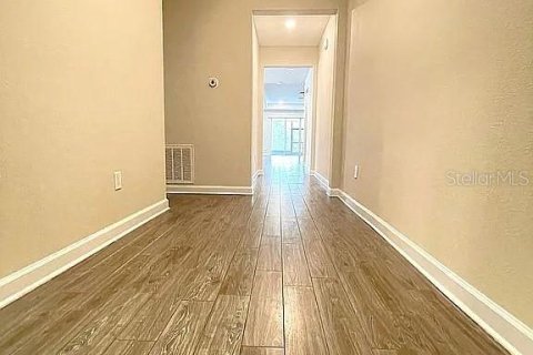 House in Winter Garden, Florida 4 bedrooms, 247.31 sq.m. № 1815998 - photo 8