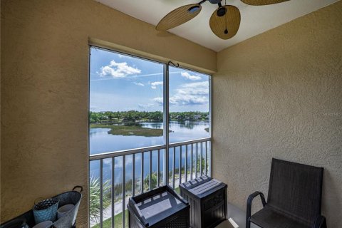 Condo in Port Charlotte, Florida, 2 bedrooms  № 1067244 - photo 24