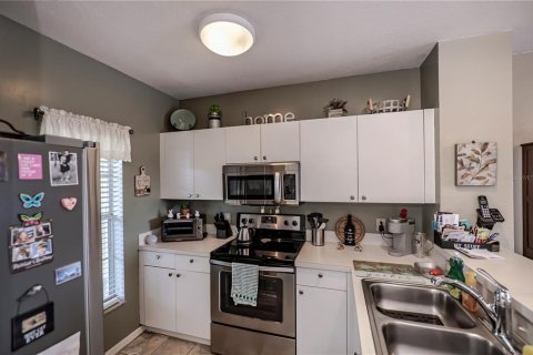 Condo in Port Charlotte, Florida, 2 bedrooms  № 1067244 - photo 12