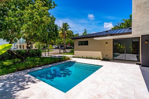 Casa en venta en Miami, Florida, 4 dormitorios, 232.53 m2 № 1841035 - foto 20