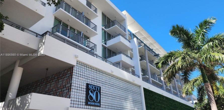 Condominio en Miami Beach, Florida, 1 dormitorio  № 2012379