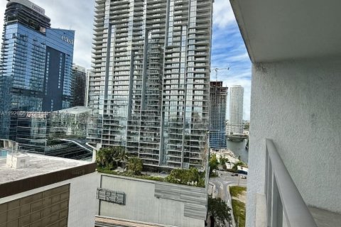 Copropriété à louer à Miami, Floride: 1 chambre, 68.56 m2 № 1987421 - photo 2