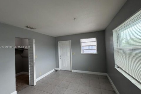 Appartement à louer à Lauderhill, Floride: 2 chambres, 78.97 m2 № 2073093 - photo 18