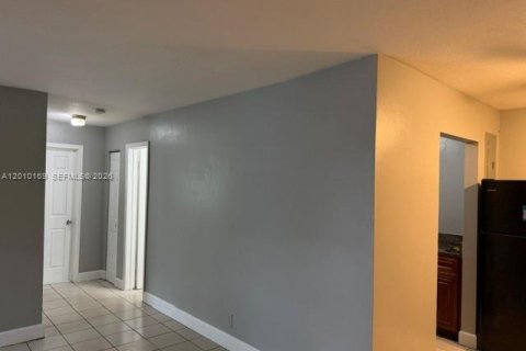 Appartement à louer à Lauderhill, Floride: 2 chambres, 78.97 m2 № 2073093 - photo 17