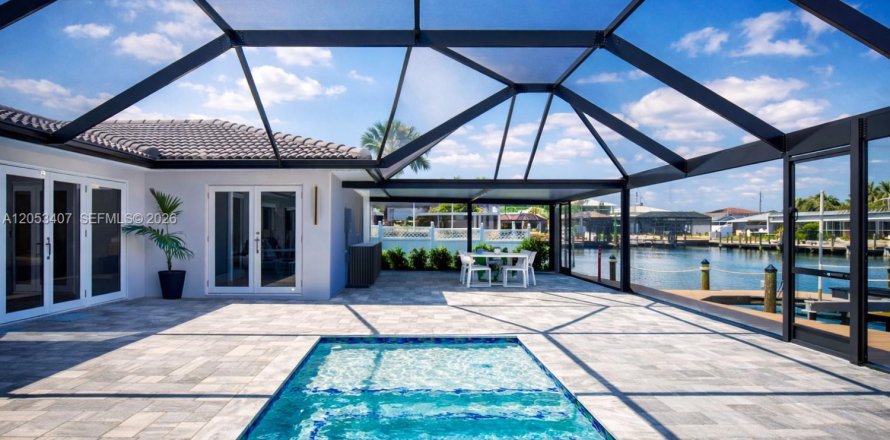 House in Fort Myers, Florida 3 bedrooms № 2187783
