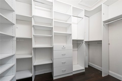 Villa ou maison à vendre à Weston, Floride: 4 chambres, 267 m2 № 1992709 - photo 27