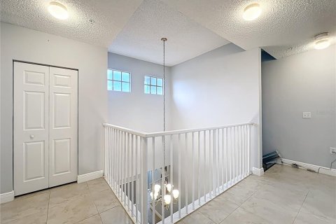 Townhouse in Sarasota, Florida 3 bedrooms, 150.04 sq.m. № 2099028 - photo 28