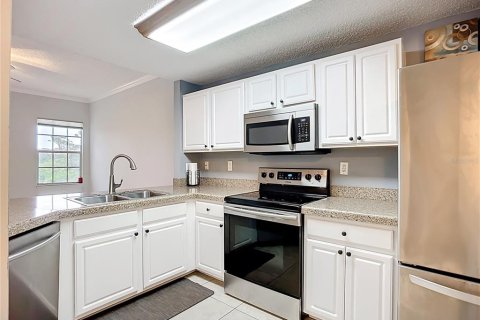 Townhouse in Sarasota, Florida 3 bedrooms, 150.04 sq.m. № 2099028 - photo 8