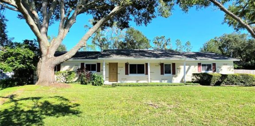 Villa ou maison à Lutz, Floride 3 chambres, 156.45 m2 № 2418714
