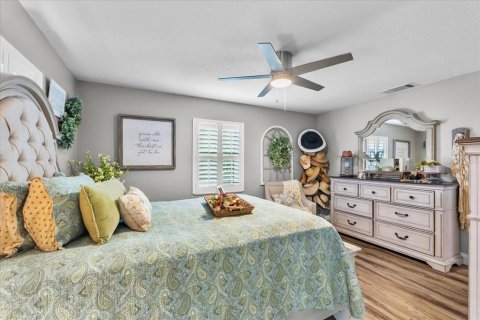 House in Eagle Lake, Florida 3 bedrooms, 123.37 sq.m. № 1916812 - photo 18