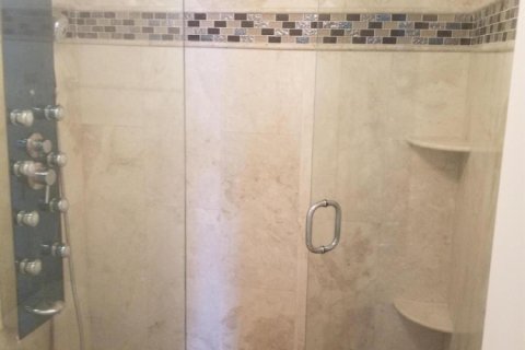 Condominio en alquiler en Miami Beach, Florida, 1 habitación, 52.03 m2 № 2273551 - foto 8