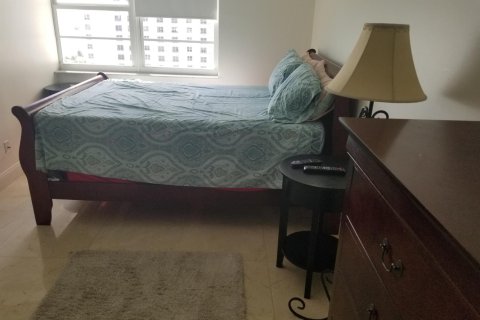 Condominio en alquiler en Miami Beach, Florida, 1 habitación, 52.03 m2 № 2273551 - foto 6