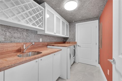 Copropriété à vendre à Pompano Beach, Floride: 2 chambres, 133.97 m2 № 1794787 - photo 28