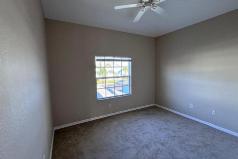 Condo in North Port, Florida, 2 bedrooms № 2211163 - photo 20