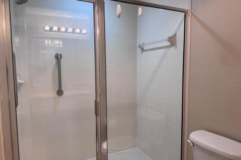 Condo in North Port, Florida, 2 bedrooms № 2211163 - photo 18