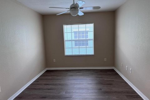 Condo in North Port, Florida, 2 bedrooms № 2211163 - photo 22