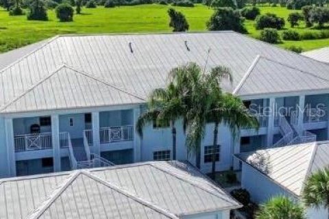 Condo in North Port, Florida, 2 bedrooms № 2211163 - photo 26