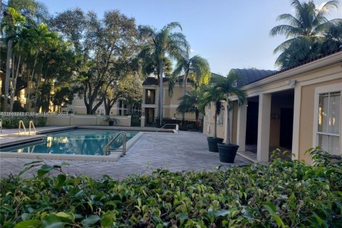 Condominio en alquiler en Coral Springs, Florida, 1 dormitorio, 72.46 m2 № 1923318 - foto 17