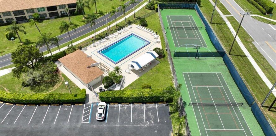 Condo in Delray Beach, Florida, 2 bedrooms № 785746