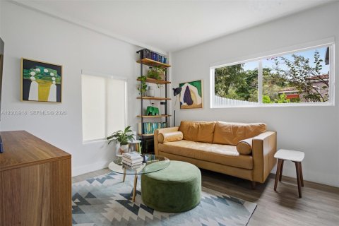 Villa ou maison à vendre à Miami Springs, Floride: 3 chambres, 134.52 m2 № 2069391 - photo 21