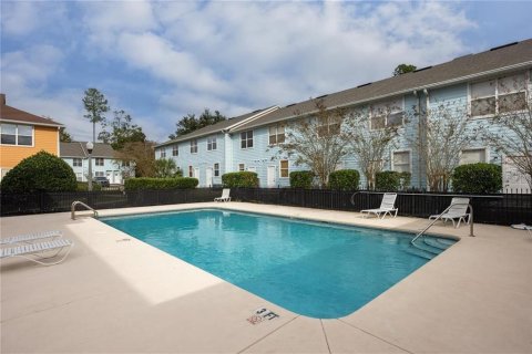 Adosado en alquiler en Gainesville, Florida, 2 dormitorios, 109.25 m2 № 1853574 - foto 12