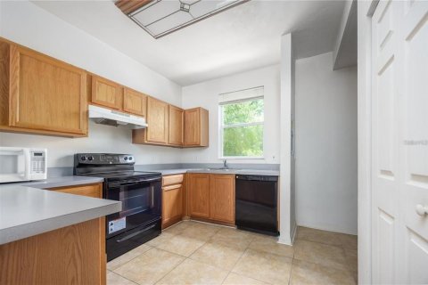 Adosado en alquiler en Gainesville, Florida, 2 dormitorios, 109.25 m2 № 1853574 - foto 21
