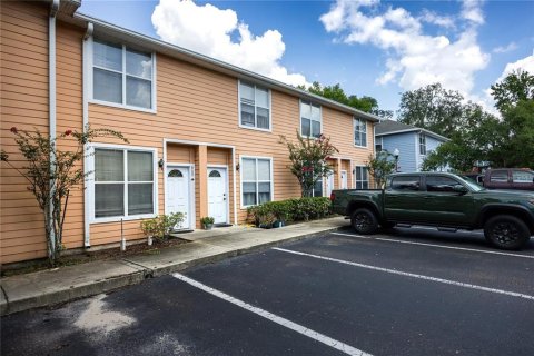 Adosado en alquiler en Gainesville, Florida, 2 dormitorios, 109.25 m2 № 1853574 - foto 13