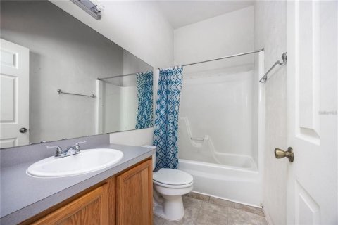 Adosado en alquiler en Gainesville, Florida, 2 dormitorios, 109.25 m2 № 1853574 - foto 7