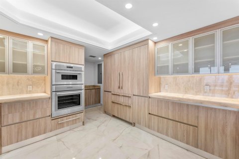 Copropriété à vendre à Boca Raton, Floride: 2 chambres, 176.89 m2 № 2175350 - photo 17