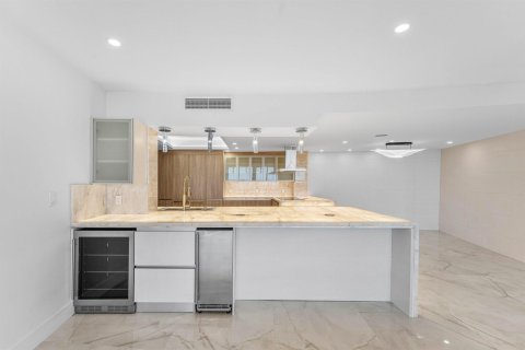 Copropriété à vendre à Boca Raton, Floride: 2 chambres, 176.89 m2 № 2175350 - photo 15