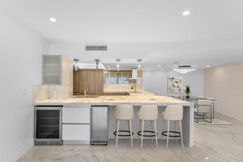 Copropriété à vendre à Boca Raton, Floride: 2 chambres, 176.89 m2 № 2175350 - photo 8