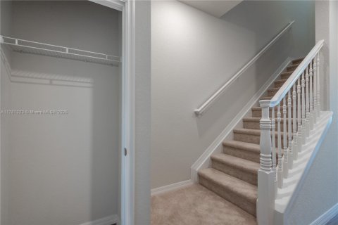 Adosado en venta en Hollywood, Florida, 3 dormitorios, 176.98 m2 № 1698701 - foto 5