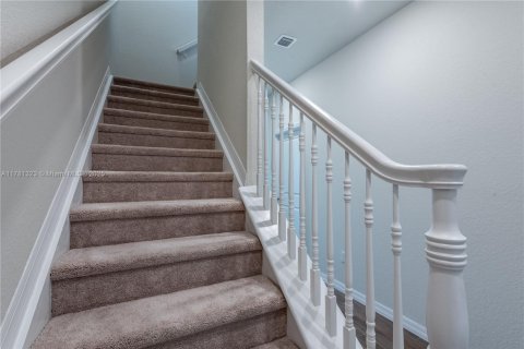 Adosado en venta en Hollywood, Florida, 3 dormitorios, 176.98 m2 № 1698701 - foto 15