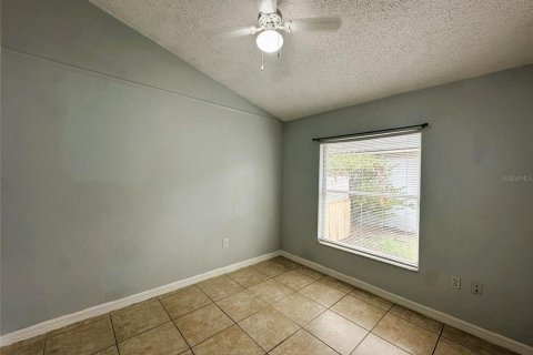 House in Orlando, Florida 3 bedrooms, 123.19 sq.m. № 2148218 - photo 20