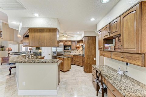 House in Punta Gorda, Florida 3 bedrooms, 298.12 sq.m. № 1741181 - photo 17