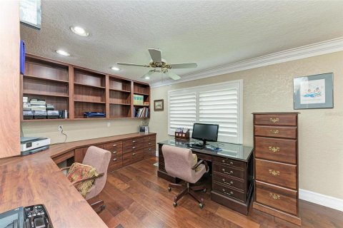 House in Punta Gorda, Florida 3 bedrooms, 298.12 sq.m. № 1741181 - photo 28