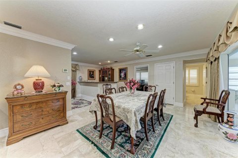 House in Punta Gorda, Florida 3 bedrooms, 298.12 sq.m. № 1741181 - photo 23