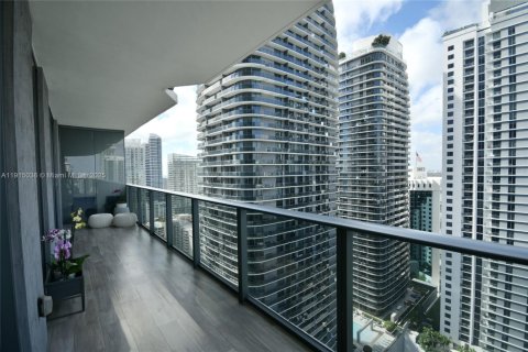 Condominio en alquiler en Miami, Florida, 3 dormitorios, 134.71 m2 № 2015986 - foto 23