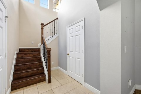 Townhouse in Wesley Chapel, Florida 3 bedrooms, 170.2 sq.m. № 2230850 - photo 17