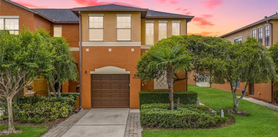 Townhouse in Wesley Chapel, Florida 3 bedrooms, 170.2 sq.m. № 2230850