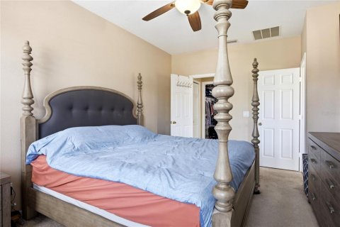 Townhouse in Wesley Chapel, Florida 3 bedrooms, 170.2 sq.m. № 2230850 - photo 20