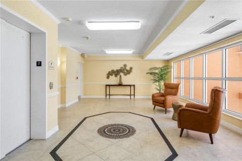Copropriété à vendre à New Port Richey, Floride: 2 chambres, 119.19 m2 № 2094292 - photo 10