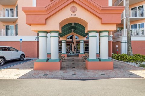 Copropriété à vendre à New Port Richey, Floride: 2 chambres, 119.19 m2 № 2094292 - photo 5