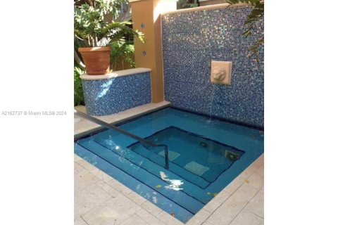 Снять в аренду кондоминиум в Авентура, Флорида 3 спальни, 122.63м2, № 2034236 - фото 24