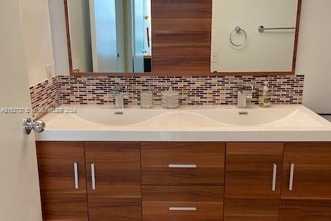 Снять в аренду кондоминиум в Авентура, Флорида 3 спальни, 122.63м2, № 2034236 - фото 9