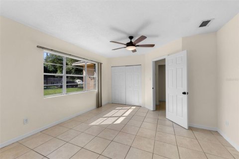 Villa ou maison à vendre à DeBary, Floride: 3 chambres, 146.97 m2 № 1876425 - photo 12