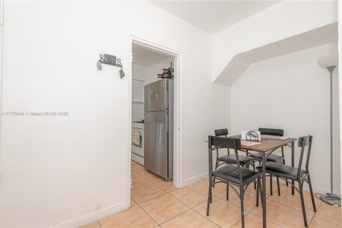 Купить кондоминиум в Майами-Бич, Флорида 1 спальня, 53.7м2, № 1958530 - фото 14